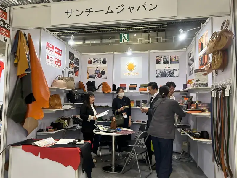 clutch bag factory