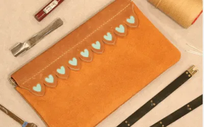 Behind the Scenes: Craftsmanship Secrets of Handmade Leather Clutch Bags